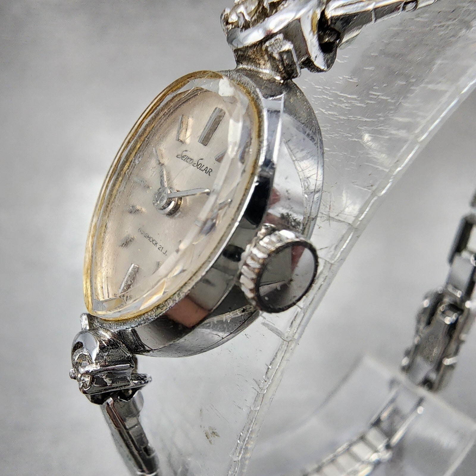 Seiko Solar Watch Women 13mm Silver Dial Silver Tone Manual 107980 Runs2