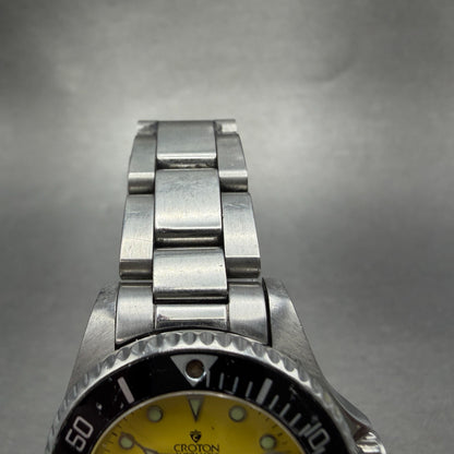Croton automatic Dive Watch Women 29mm Yellow Dial Silver Tone Date Round Runs4