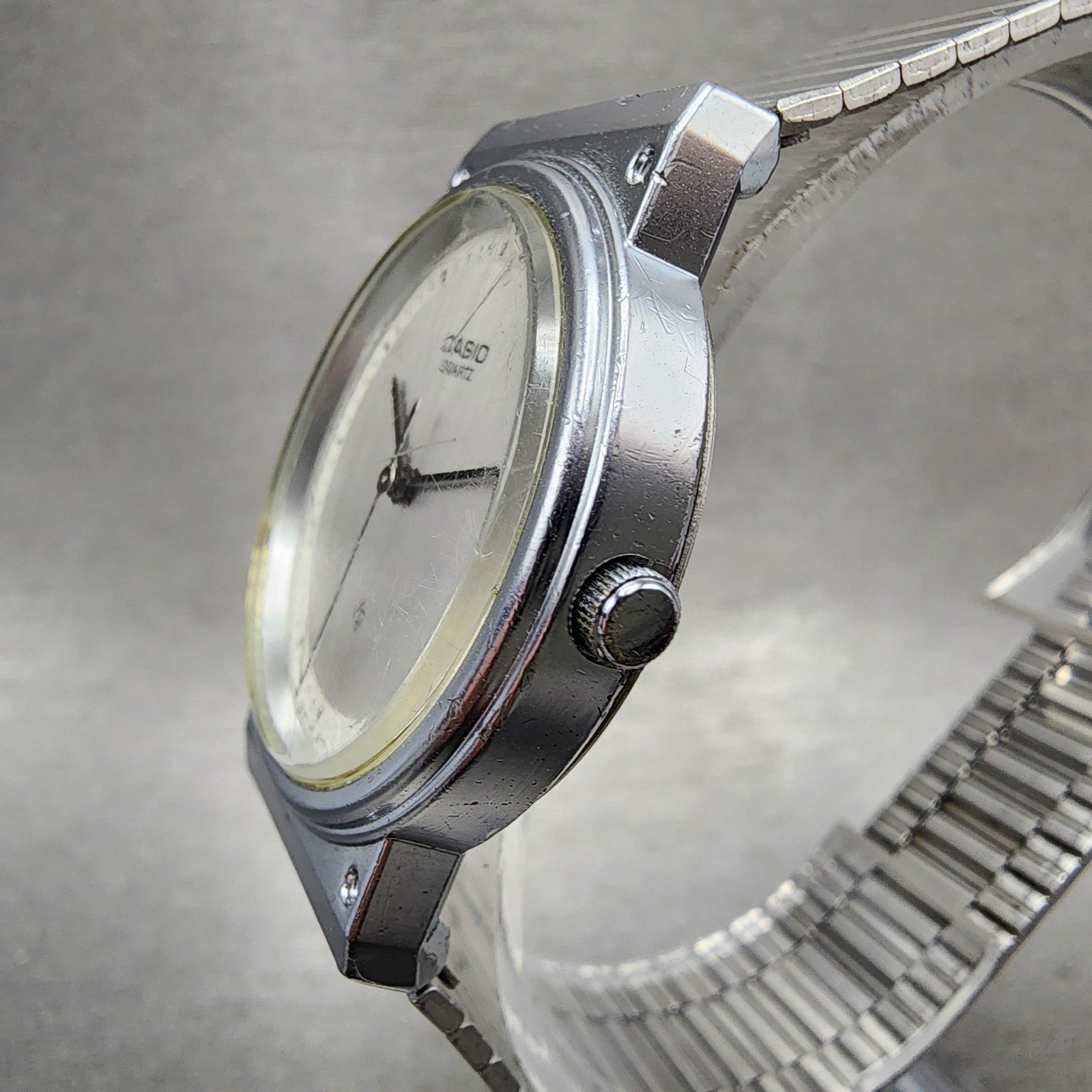 Casio MQ331 Watch Men 32mm Silver Dial Silver Tone Round New Battery Vintage2
