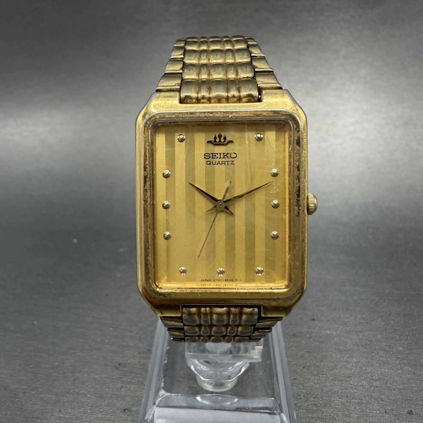 Seiko Tank Watch Men 26mm Champagne Dial Gold Tone Rectangle V701-5J00 PARTS0