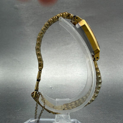 Seiko Solar Tank Watch Women 15mm White Dial Gold Tone Rectangle 572 Manual Runs8