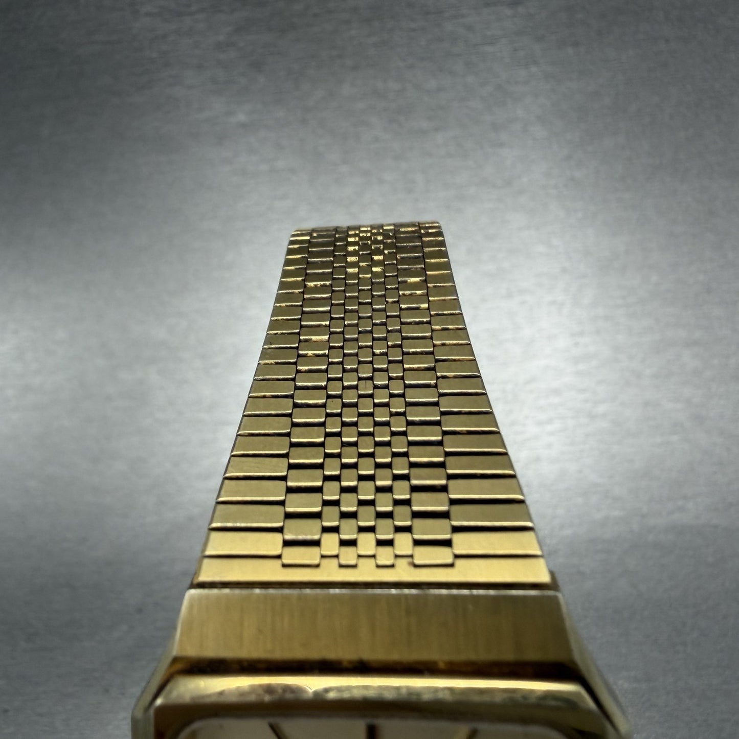 Citizen Forma Tank Watch Men 31mm Champagne Dial Gold Tone Daydate New Battery4
