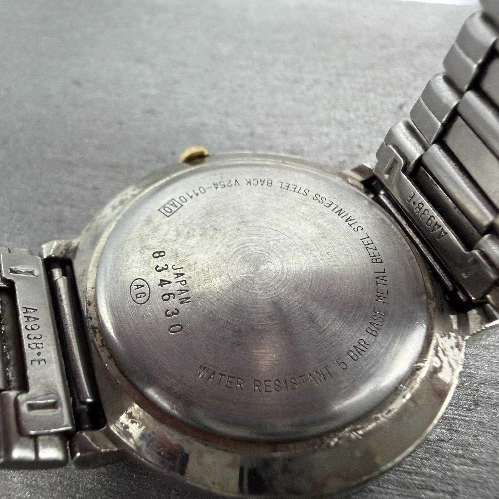 Seiko ALBA Watch Men 34mm Black Dial Silver Tone Round V254-0110 New Battery9