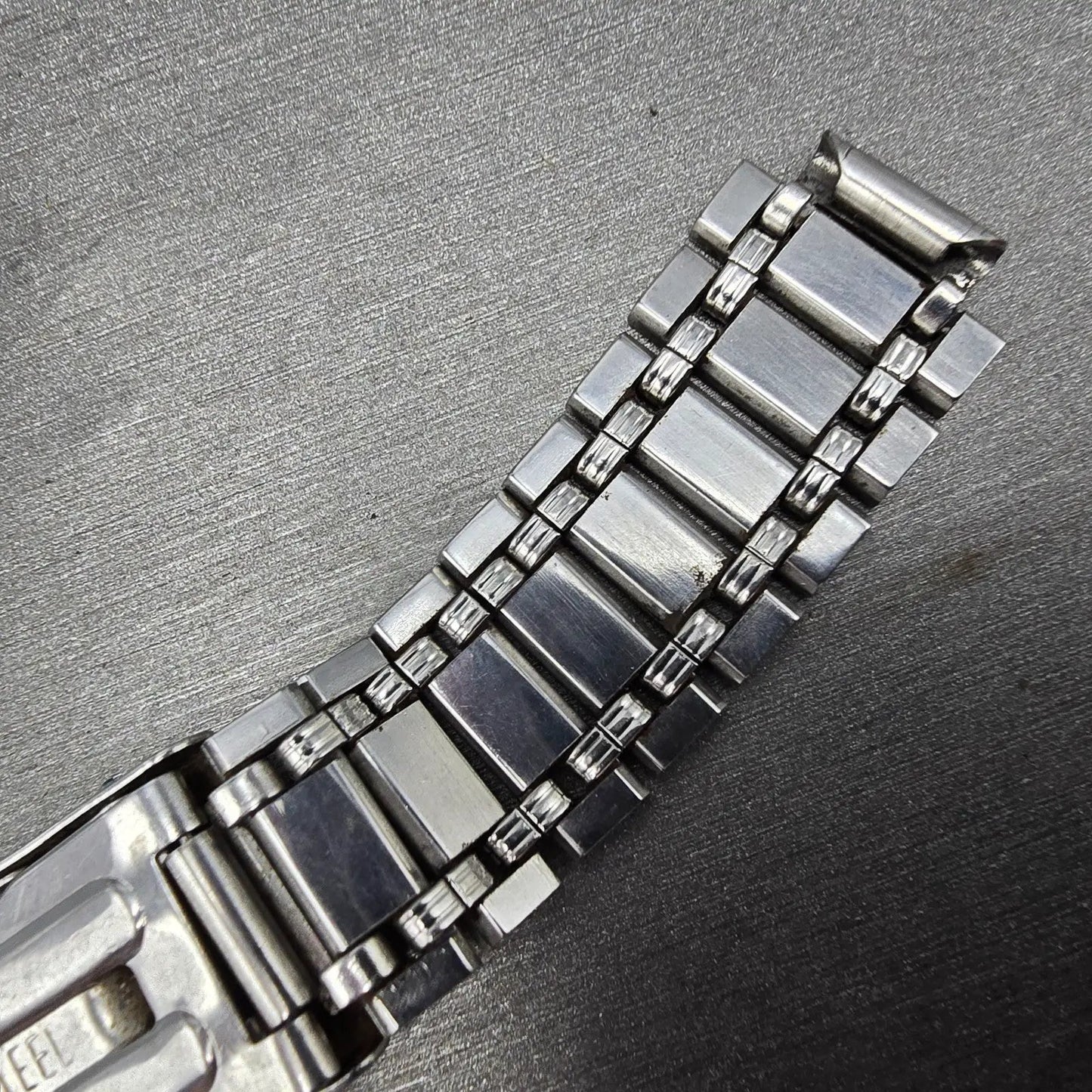 Citizen Bracelet 12mm Stainless Steel Silver Tone Tri Folding Clasp Vintage9