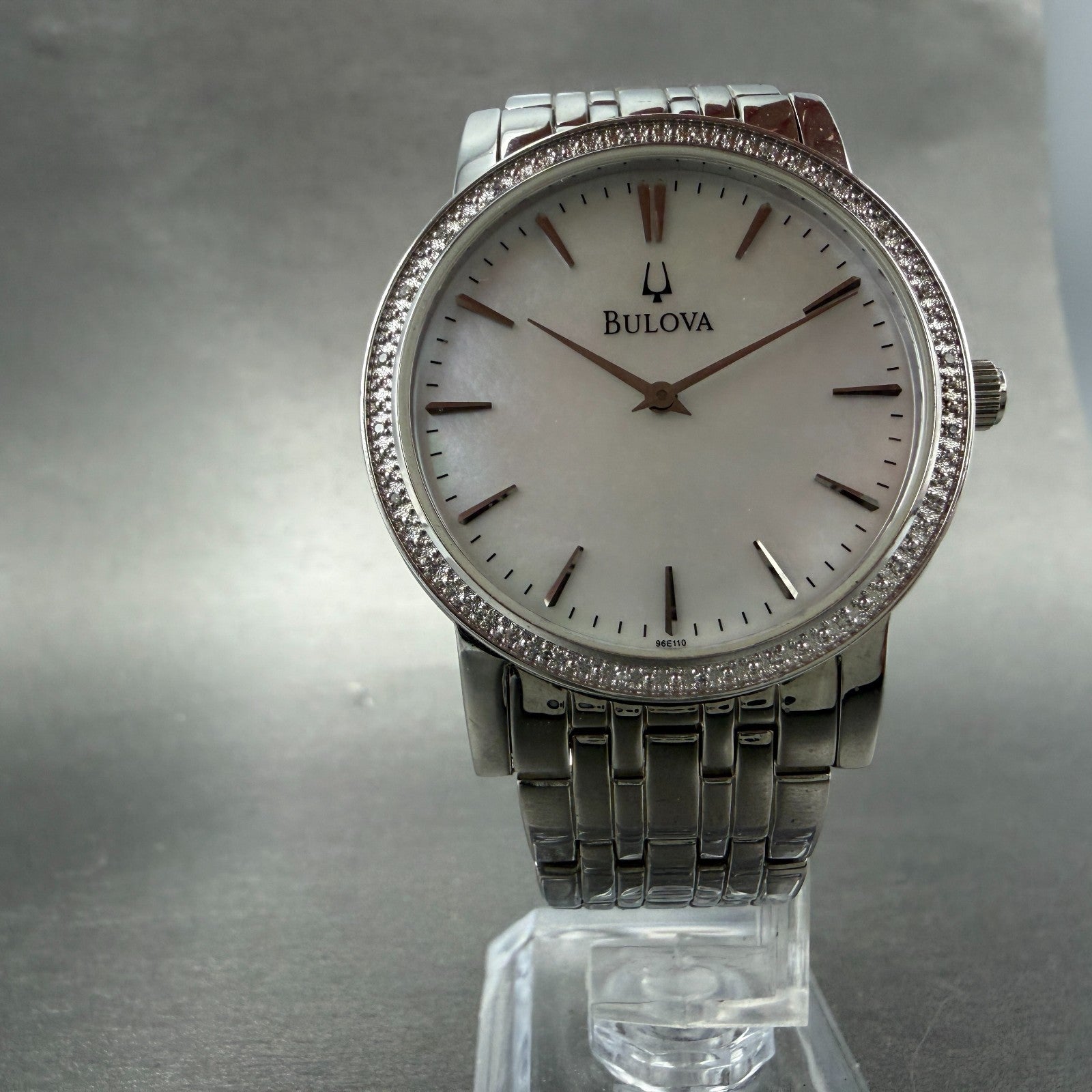 Bulova Watch Men 38mm MOP Dial Silver Tone Diamond Round 96E110 New Battery5