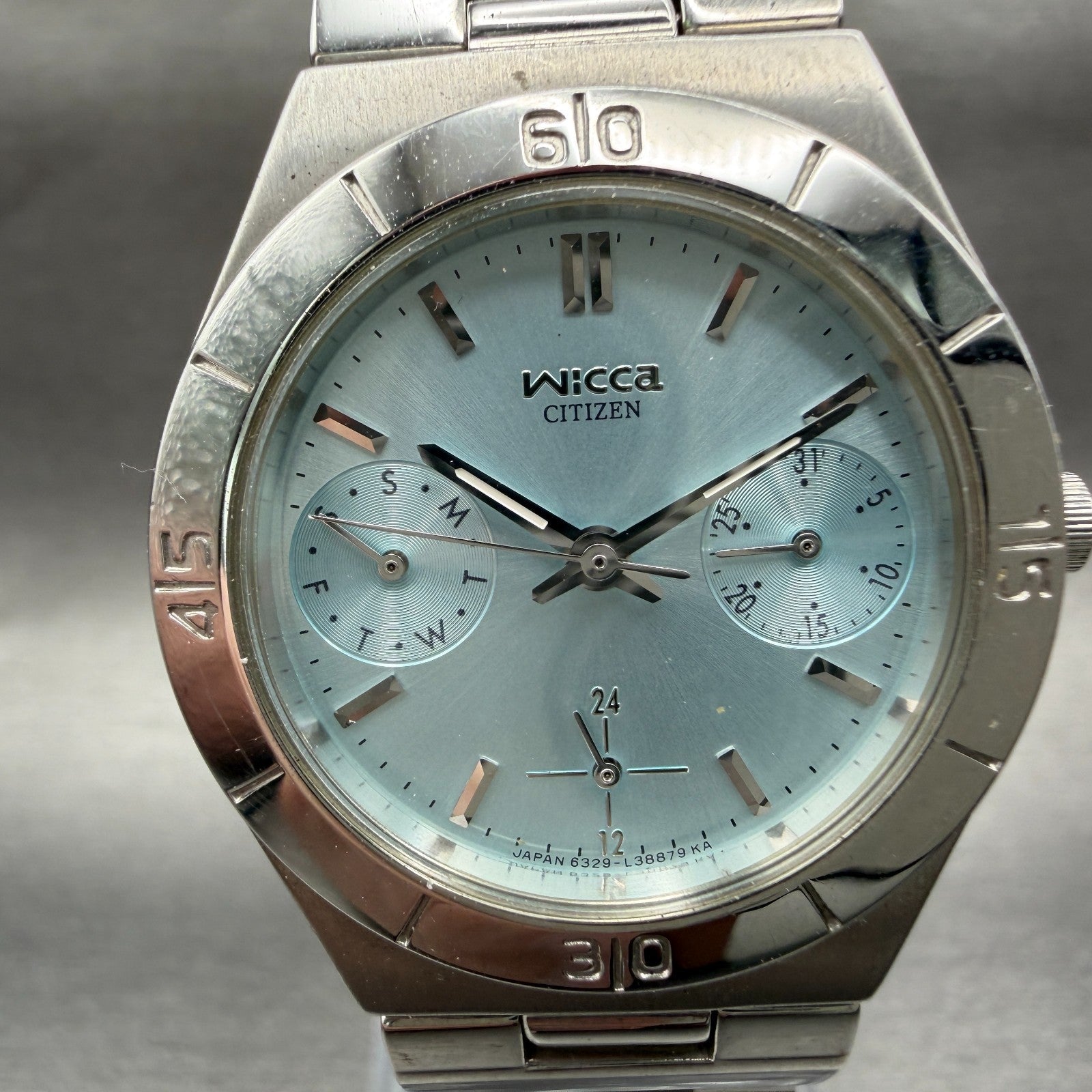 Citizen Wicca Watch Women 31mm Blue Dial Silver Tone Daydate Round New Battery1