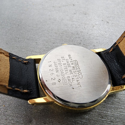 Seiko Watch Women 22mm White Dial Gold Tone Round 2P210A20 New battery VTG10