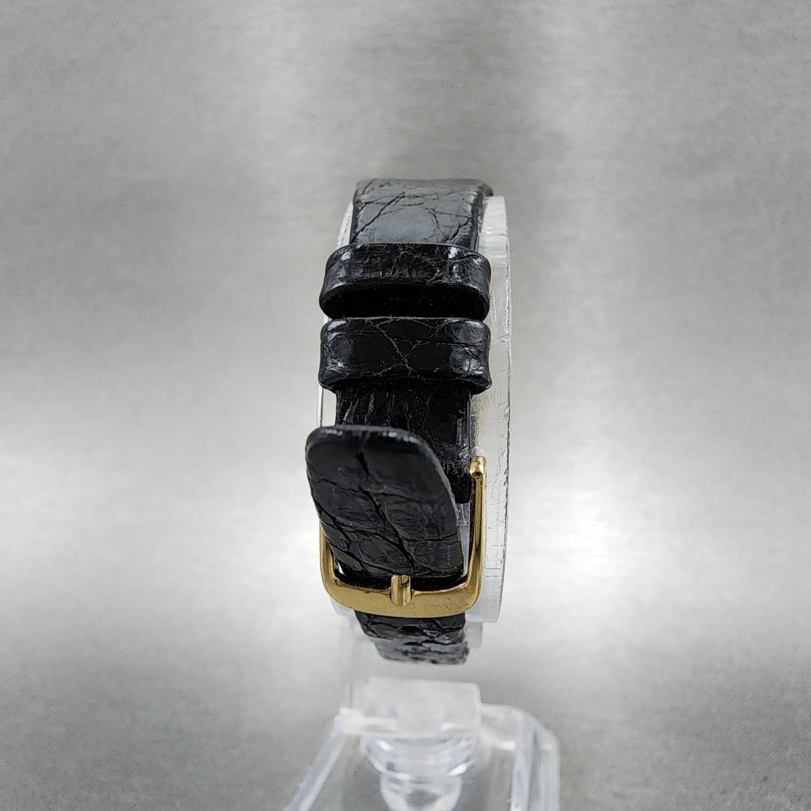 Seiko Tank Watch Women 20mm Black Dial Gold Tone Rectangle 14005240 New Battery7