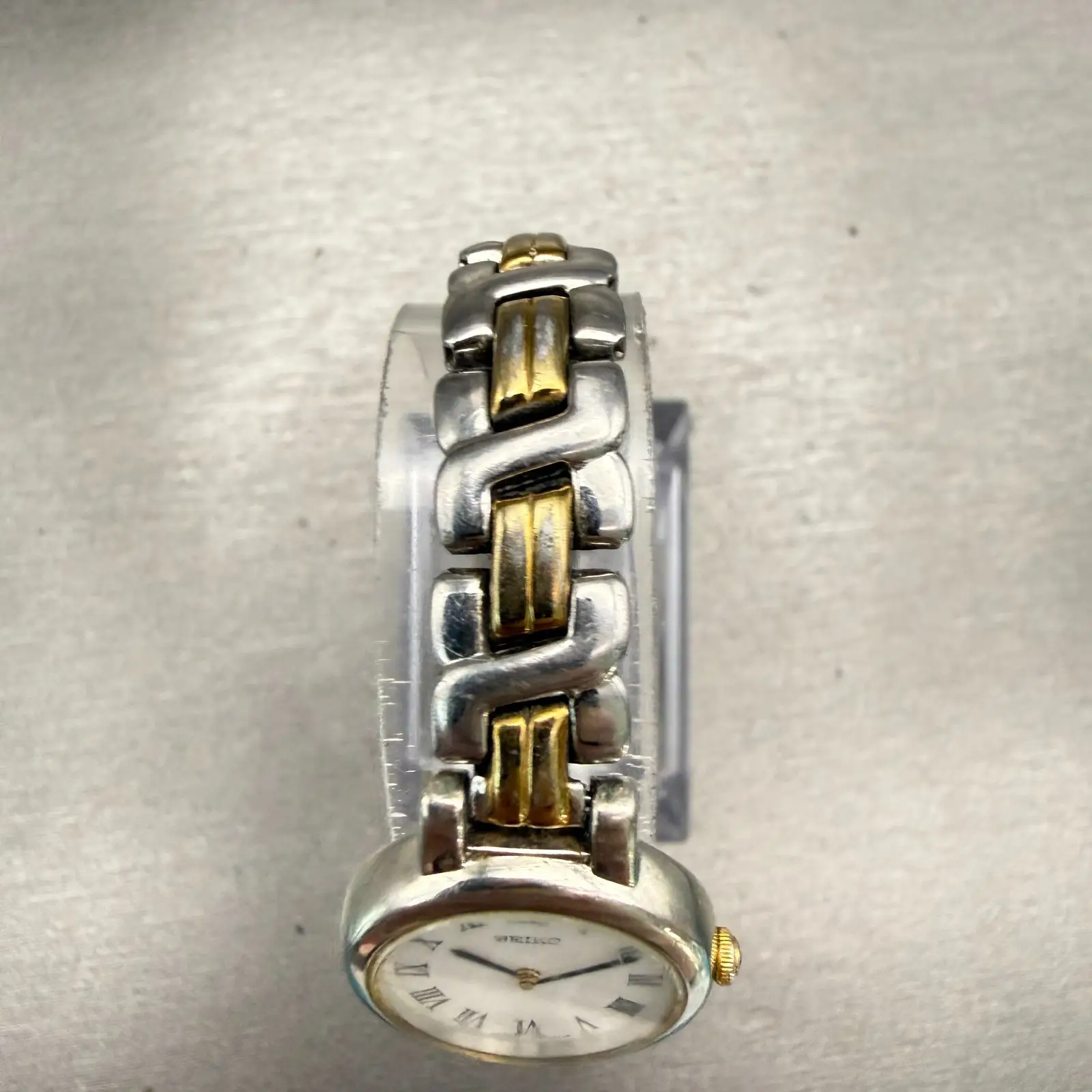 Seiko Watch Women 21mm White Dial Two Tone Round 1N00-1E20 New Battery Vintage4