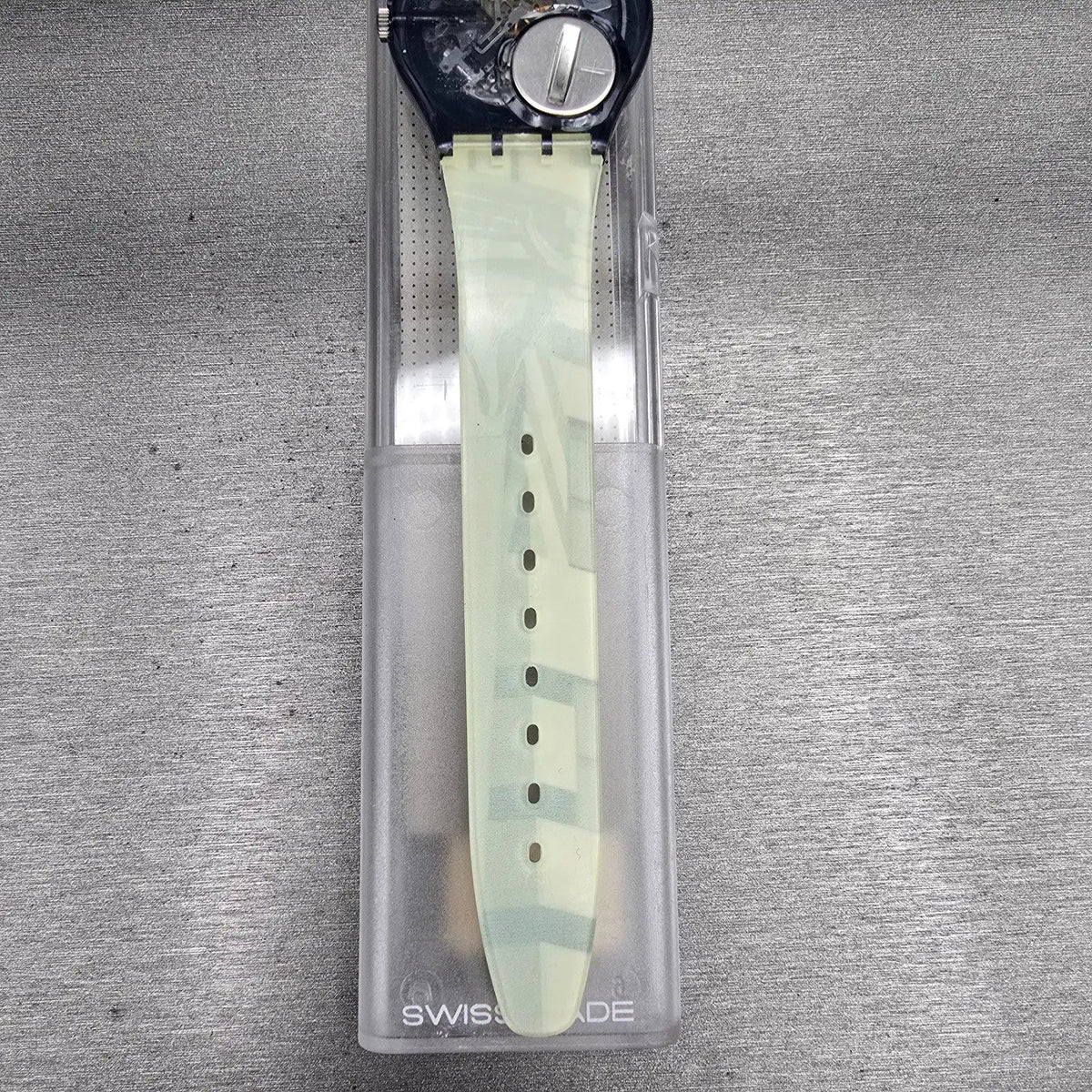 Swatch Decoscraper Watch Men 34mm Silver Dial Black Case GP109 New Battery NOS10