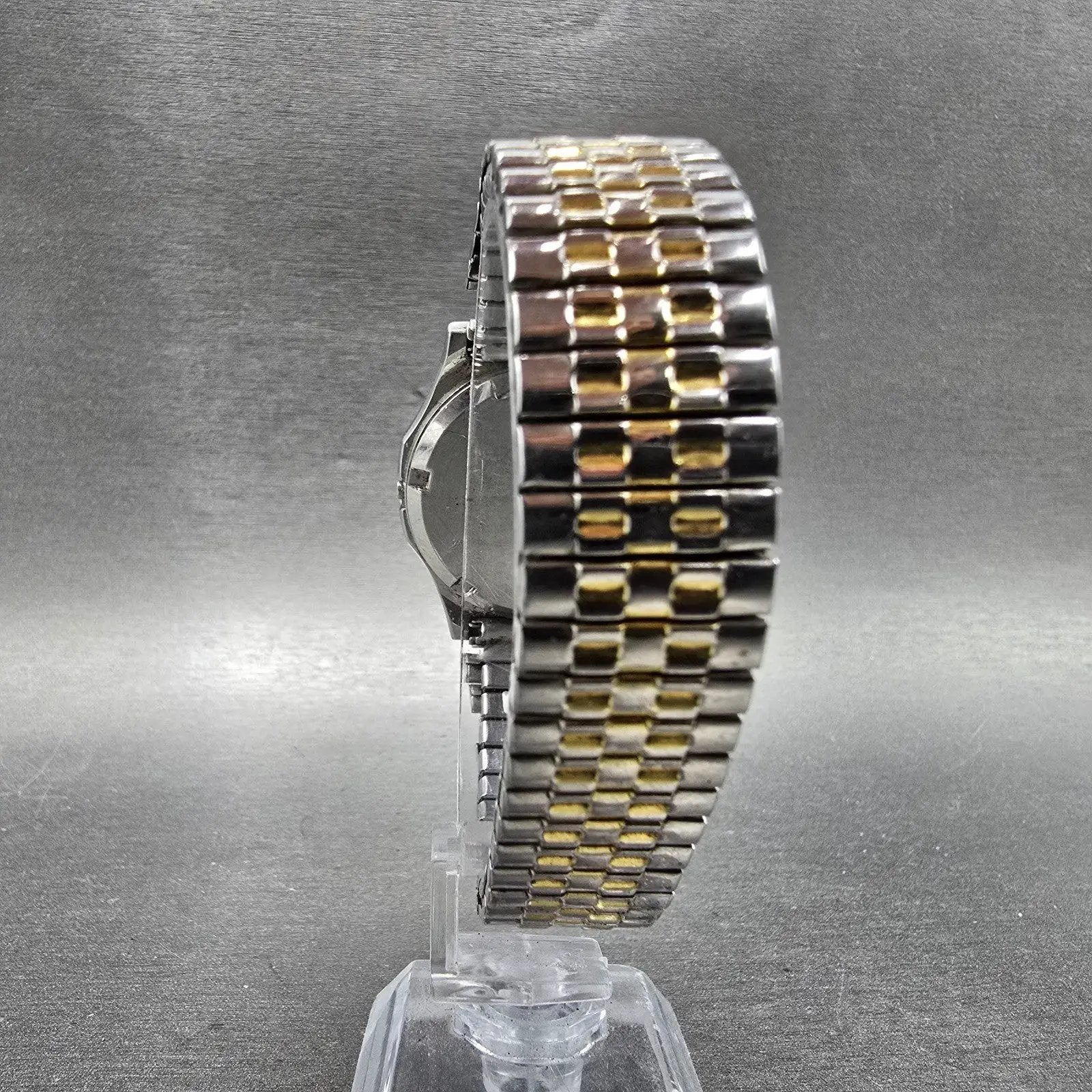 Seiko SQ Watch Men 35mm Silver Dial Two Tone Daydate Round 7123-7160 PARTS VTG10