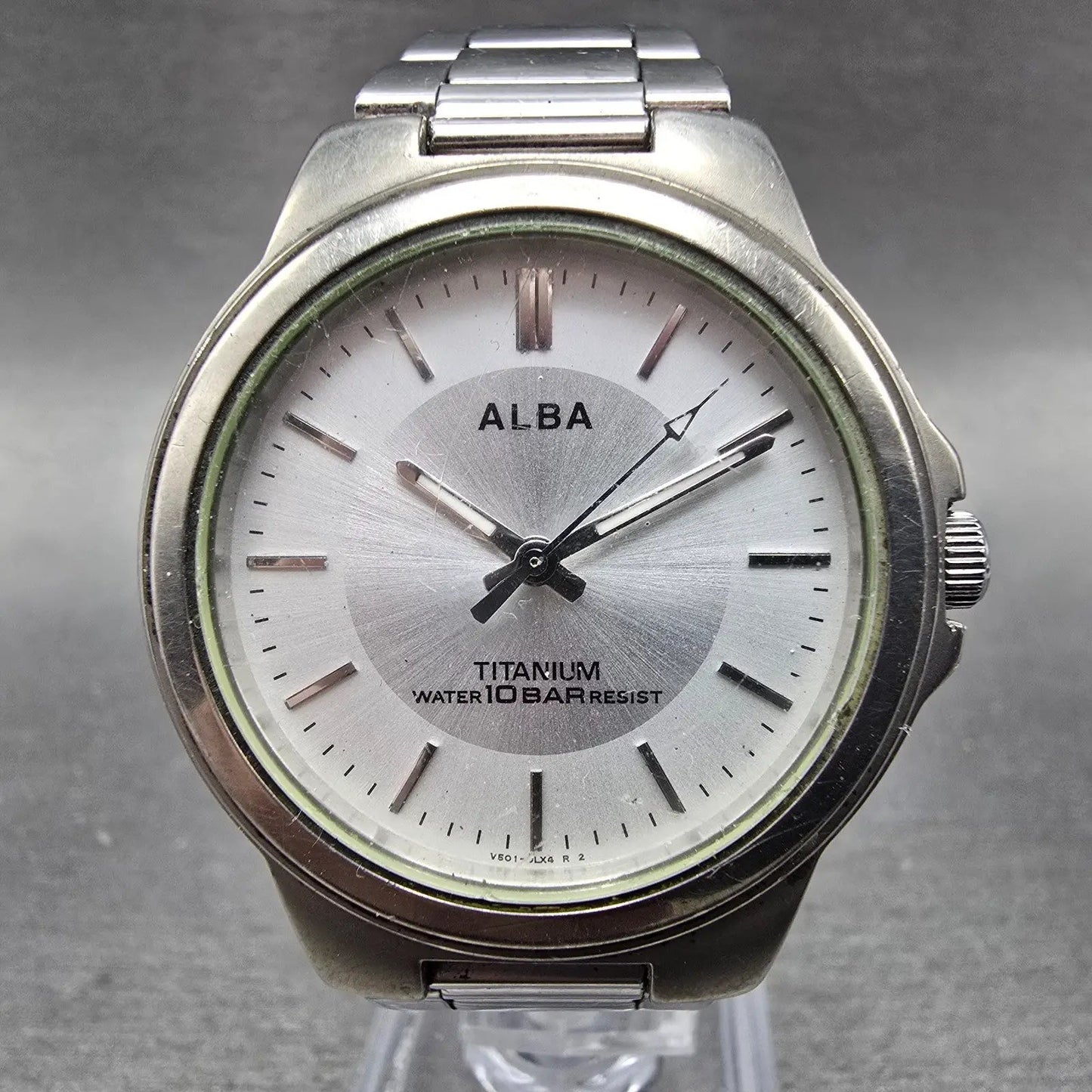 Seiko Alba Titanium Watch Men 35mm Silver Dial Silver Tone V501-0DN0 New Batt JN0