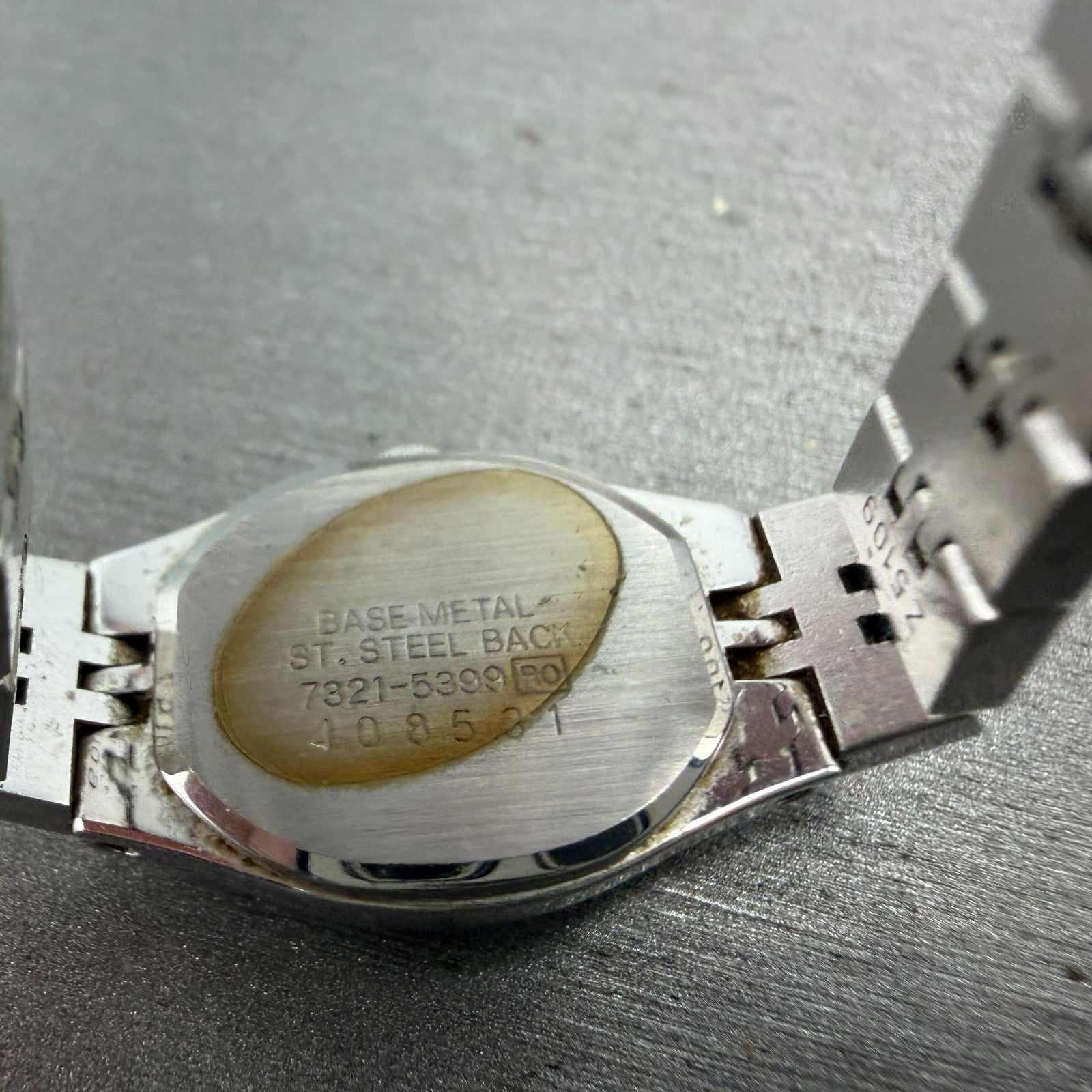Seiko Watch Women 17mm Silver Dial Silver Tone Oval 7321-5399 New Battery TG69