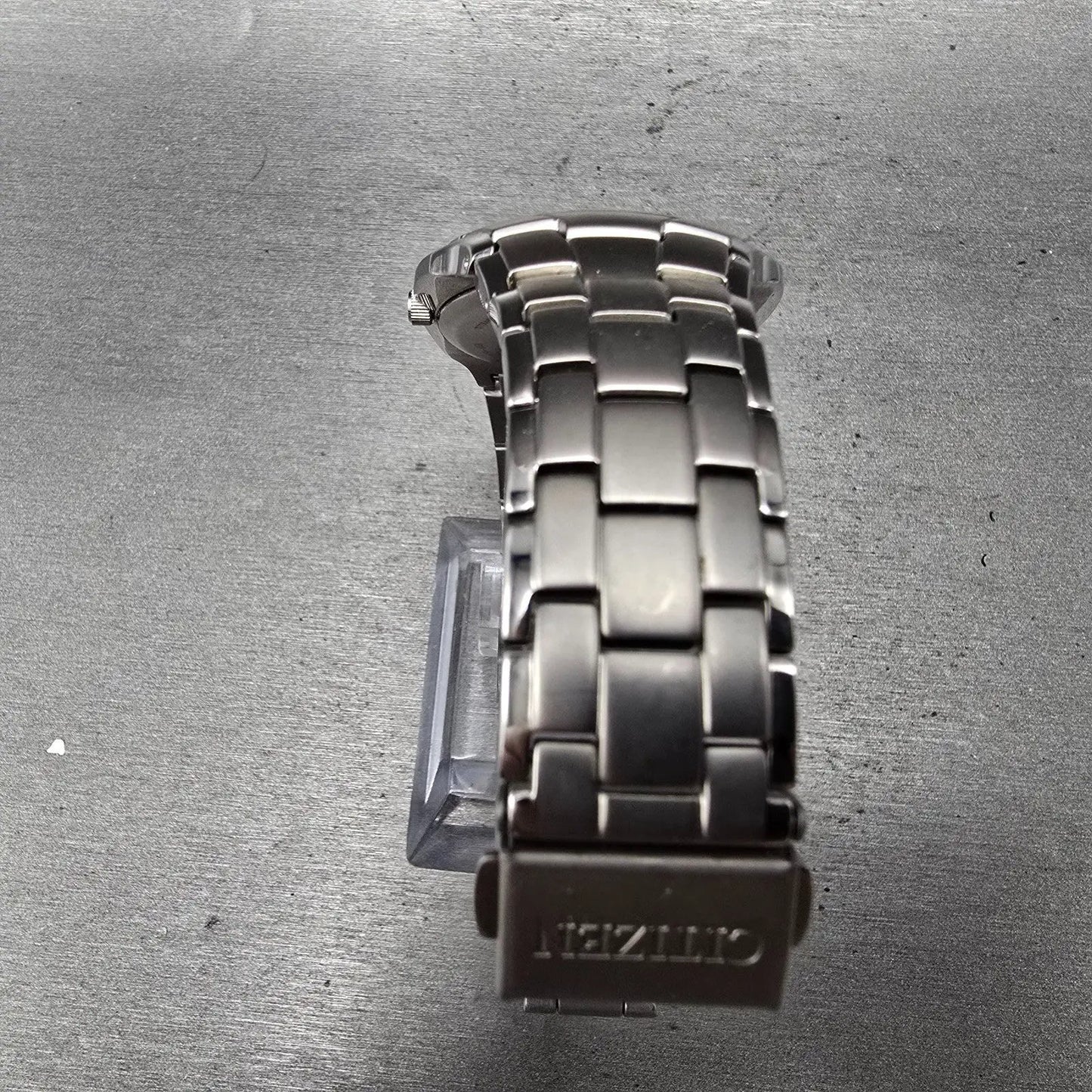 Citizen Eco-Drive Watch Men 38mm Black Dial Titanium Date E111-S049610 Runs7