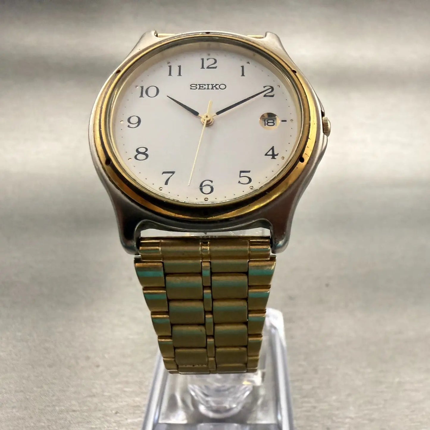 Seiko Watch Men 35mm White Dial Two Tone Date Round 7N32-0150 New Battery VTG5