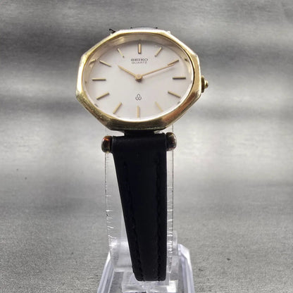 Seiko Watch Women 25mm White Dial Gold Tone Octagon 16-0150 Vintage New Battery5