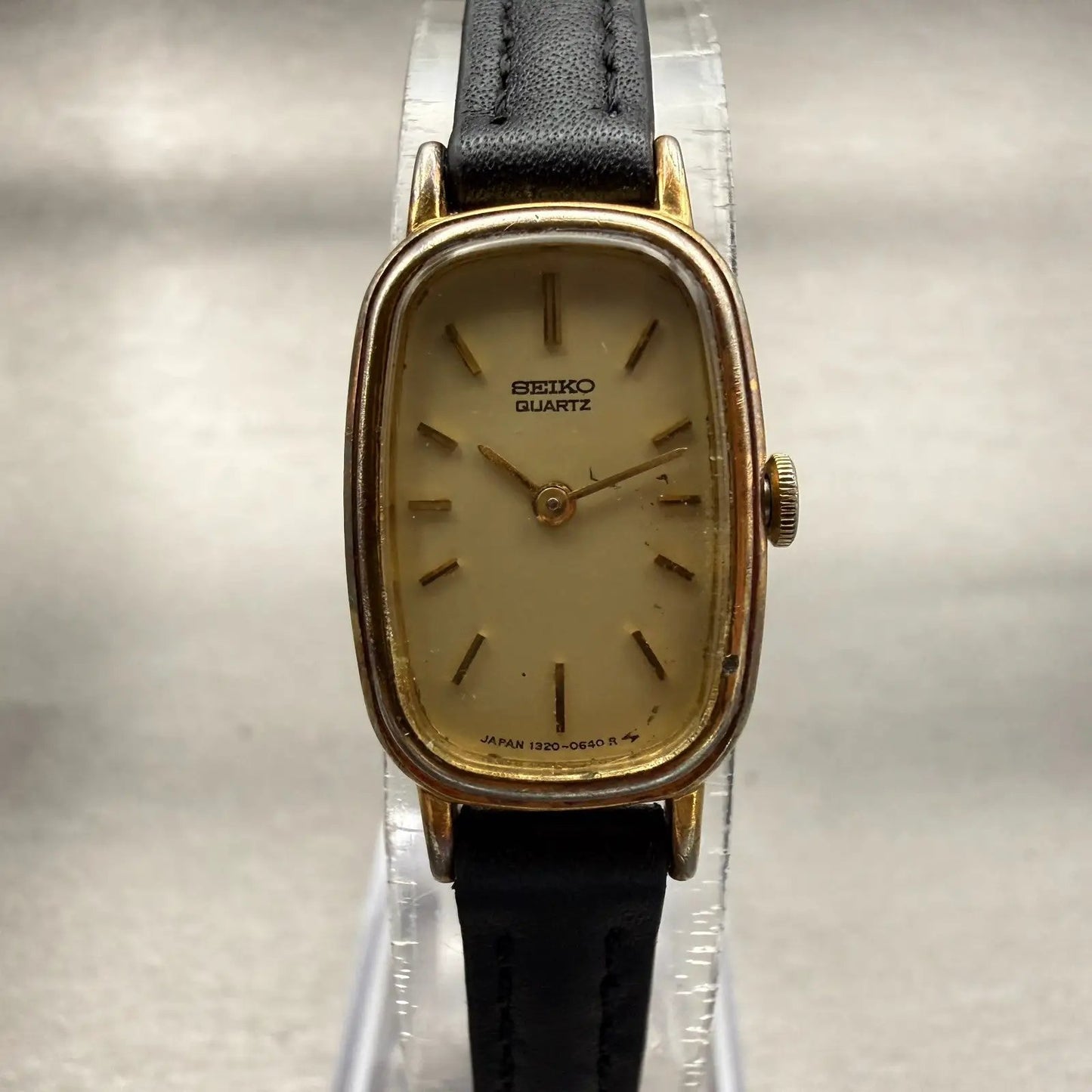 Seiko Watch Women 15mm Champagne Dial Gold Tone Rectangle 1320-5539 New Battery0