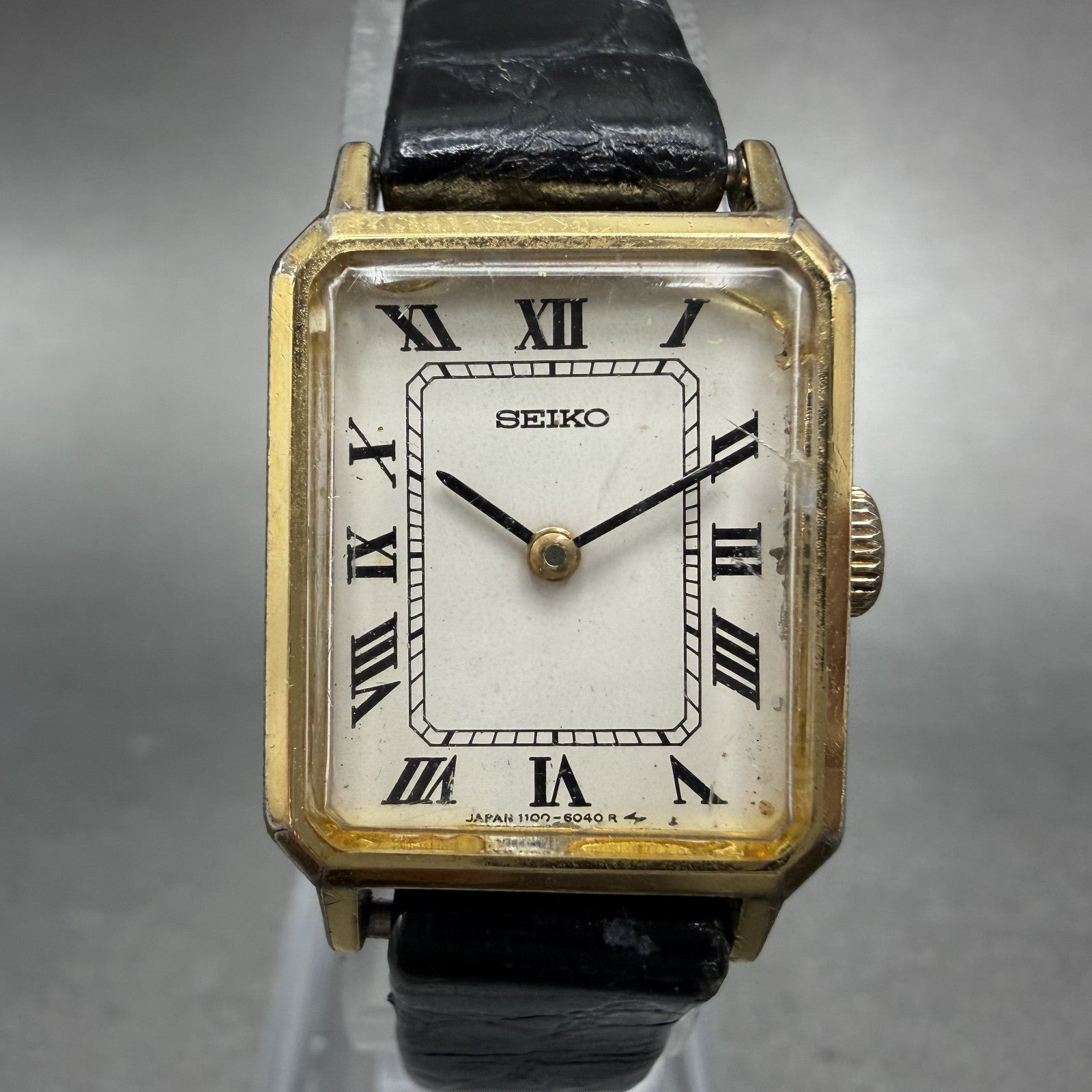 Seiko Tank Watch Women 18mm White Dial Gold Tone Manual Wind 1100-5409 PARTS0