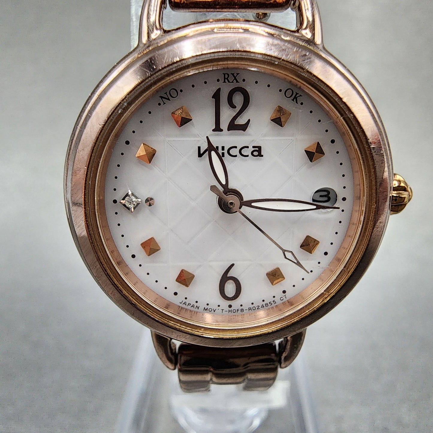 Citizen Wicca Watch Women 25mm White Dial Rose Gold Tone Date Round Atomic Runs2