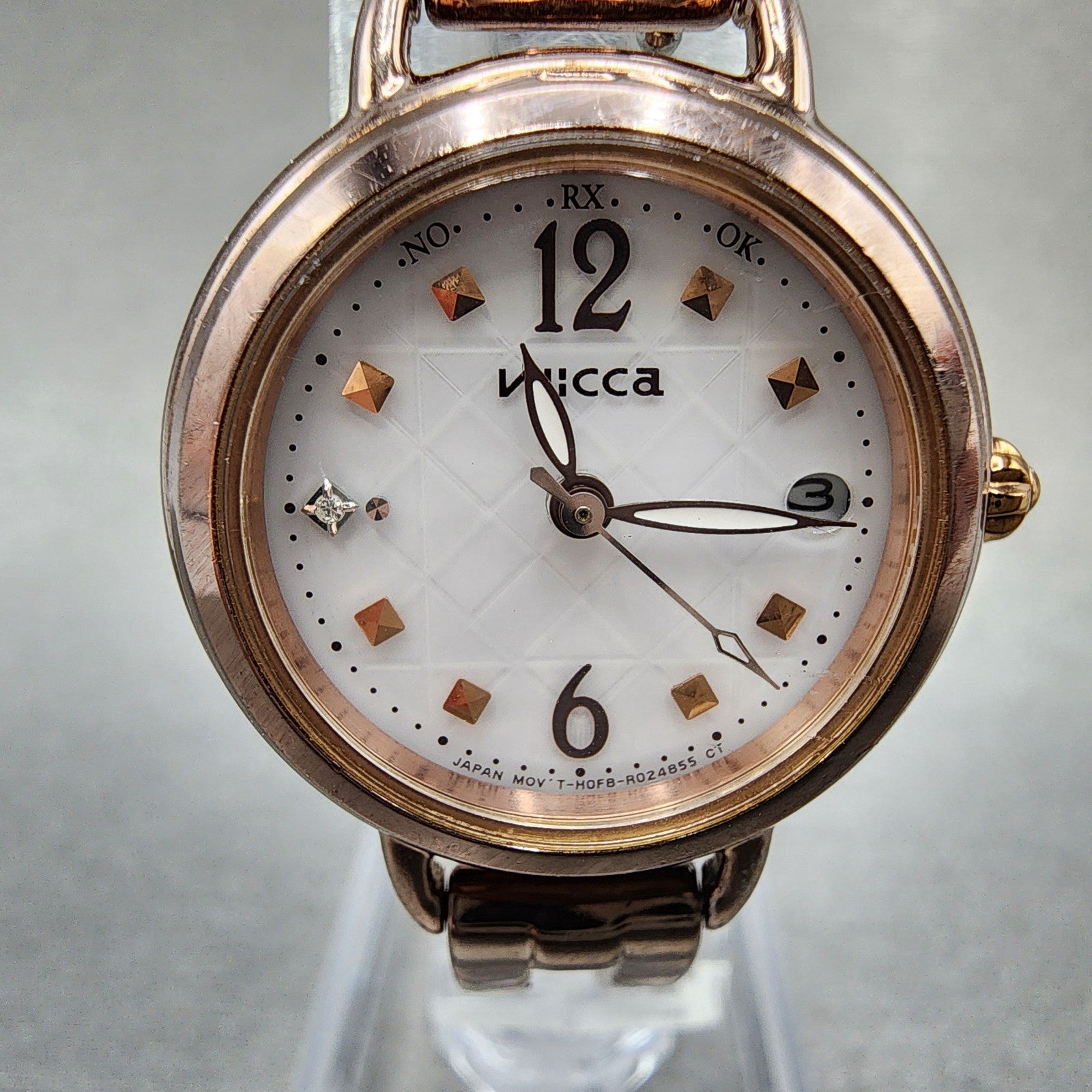 Citizen Wicca Watch Women 25mm White Dial Rose Gold Tone Date Round Atomic Runs2