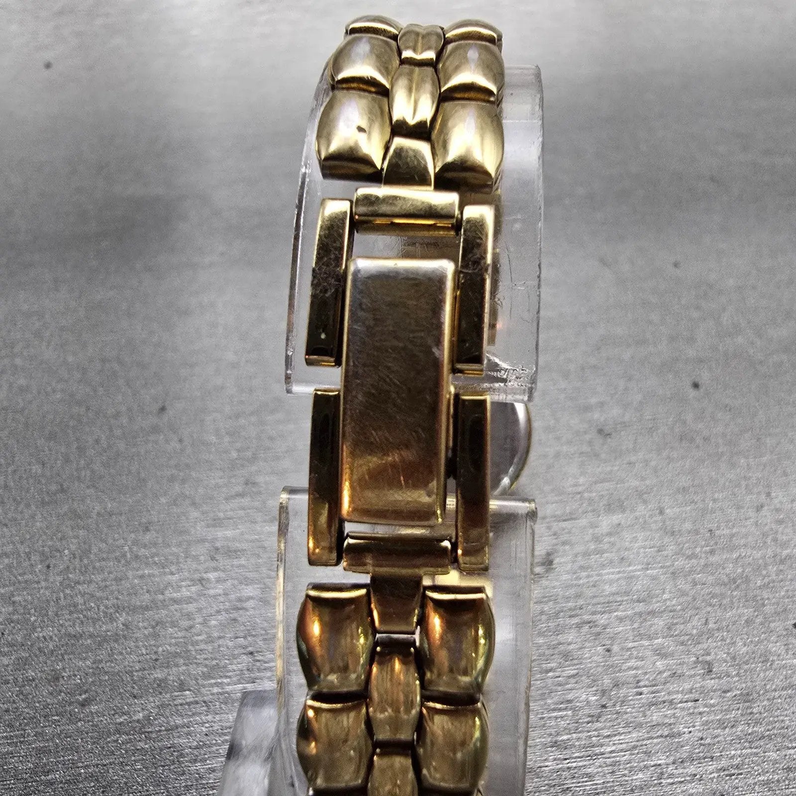 Citizen Watch Women 20mm Black Dial Gold Tone Round 3220-S38192 New Battery VTG7