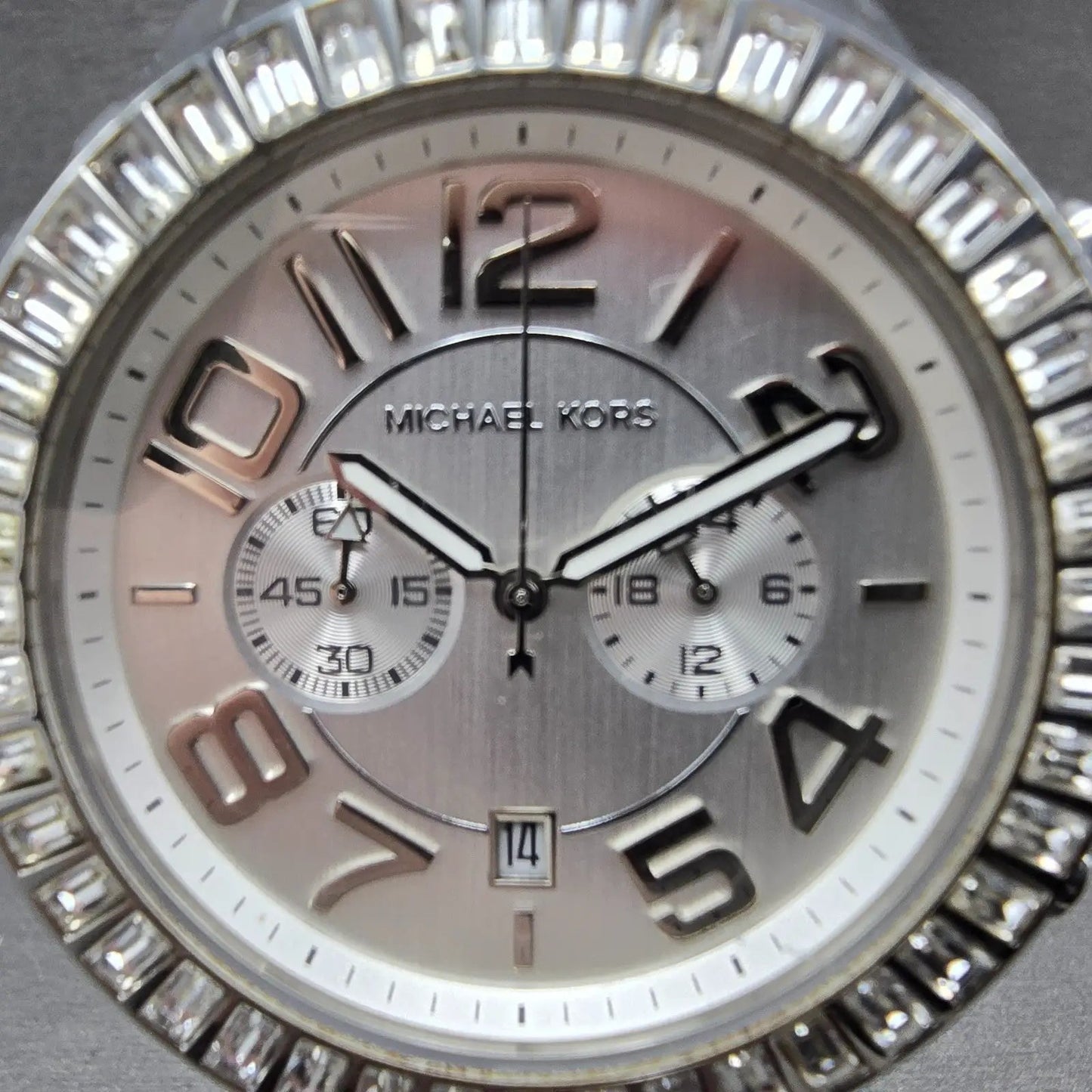 Michael Kors Chronograph Watch Women 45mm Silver Dial Steel Date MK-5590 New Bat1