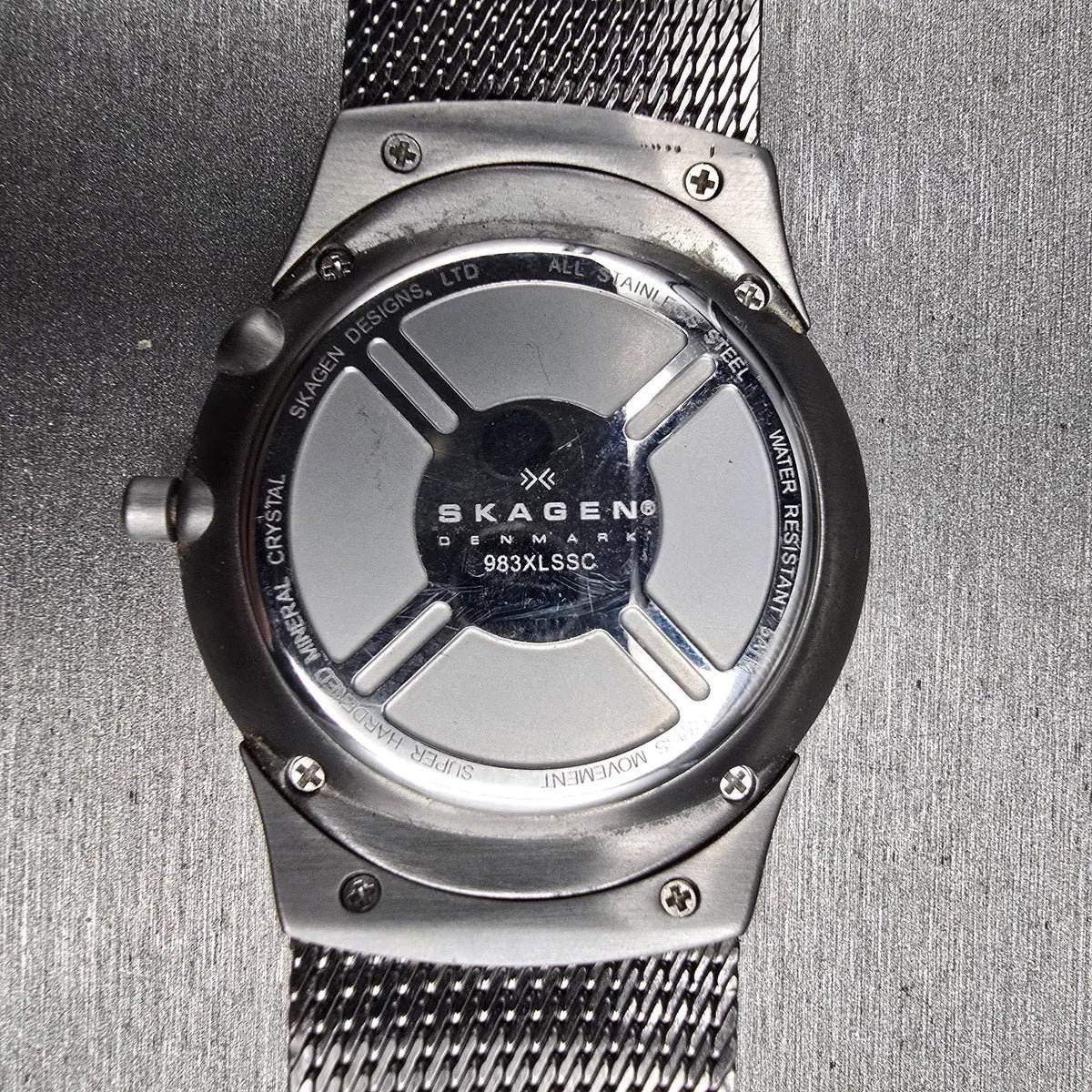 Skagen Watch Men 38mm Gray Dial Stainless Steel Date Round 983XLSSC New Battery10