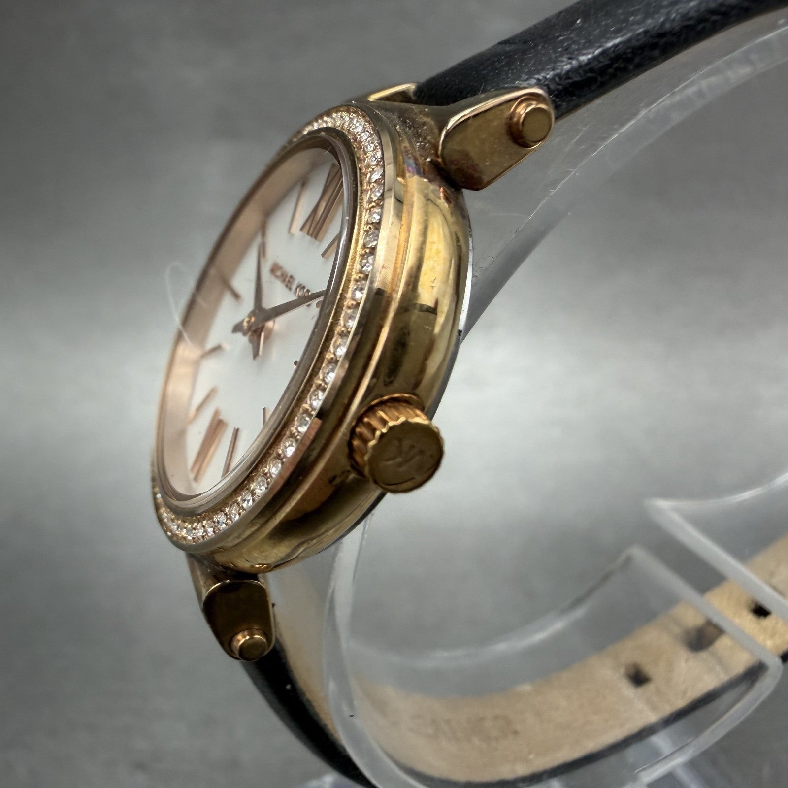 Michael Kors Sofie Watch Women 26mm MOP Dial Rose Gold Tone Round New Battery2