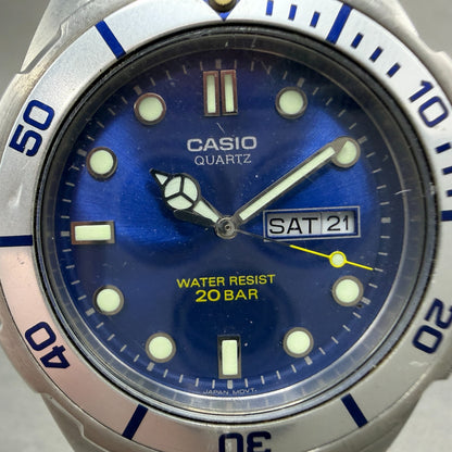 Casio Dive Watch Men 40mm Blue Dial Silver Tone Daydate Round EF-200 New Battery1