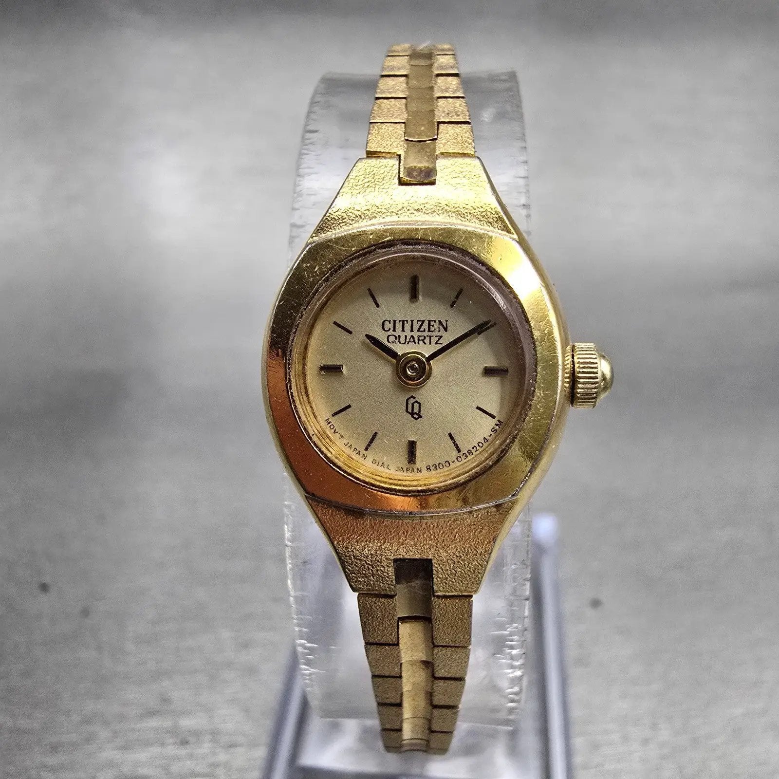 Citizen CQ Watch Women 16mm Champagne Dial Gold Tone Round 4-040929 New Battery0