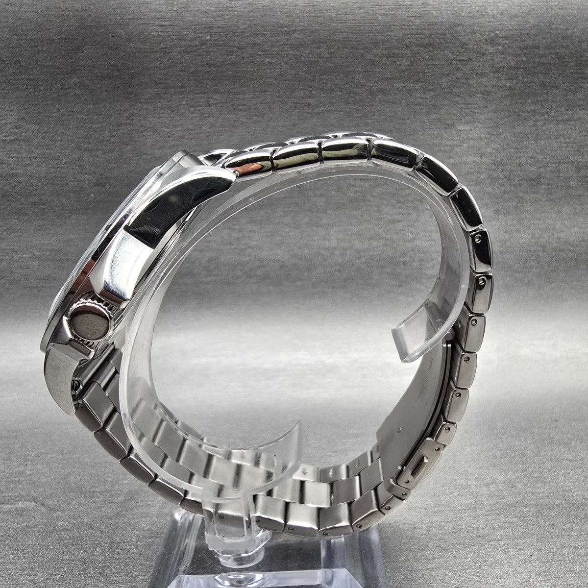 Bulova Caravelle 2022 Liberty Bowl Watch Men 46mm Silver Tone 43B172 New Battery6