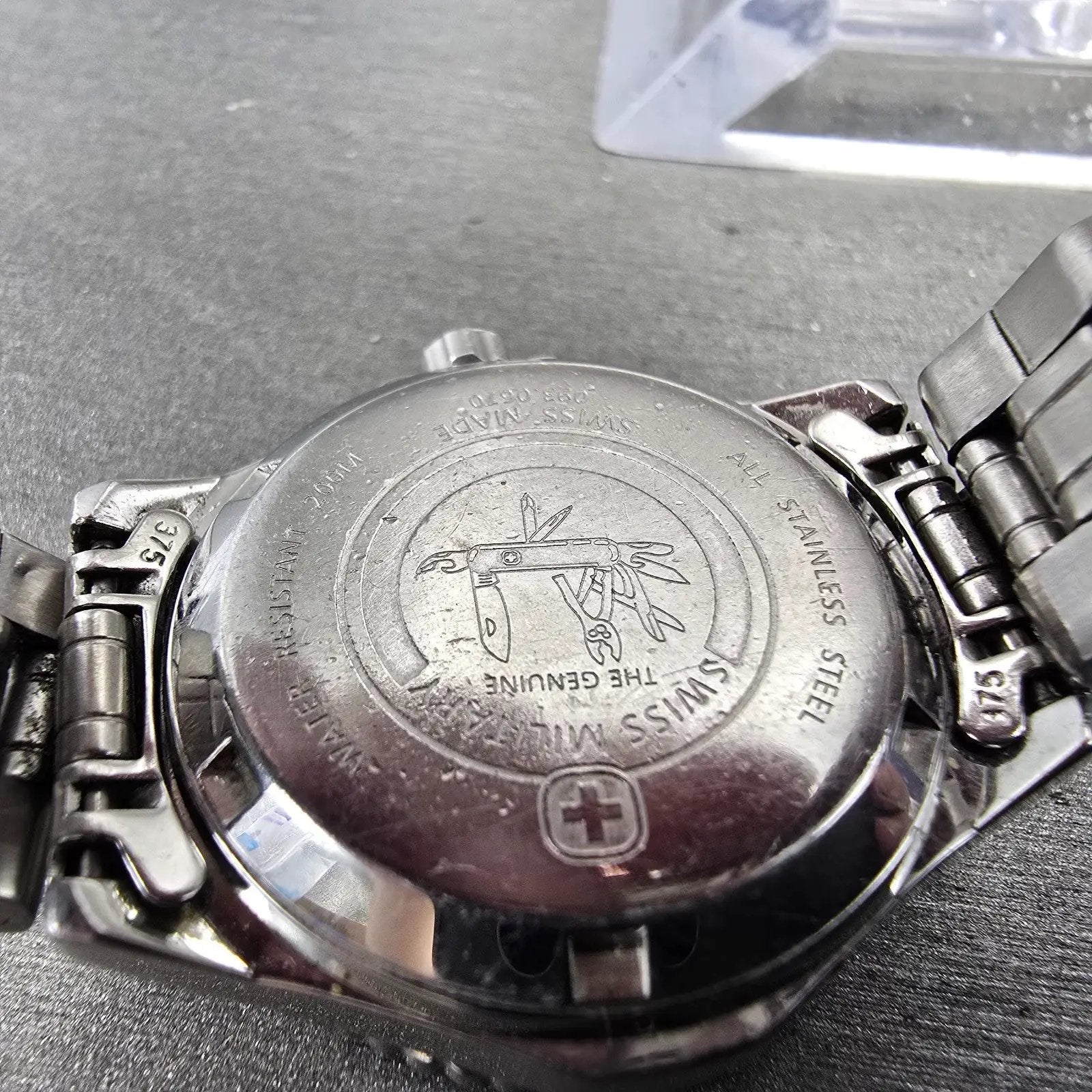 Wenger Swiss Military Dive Watch Women 30mm MOP Dial Steel Date 093.0670 New Bat10