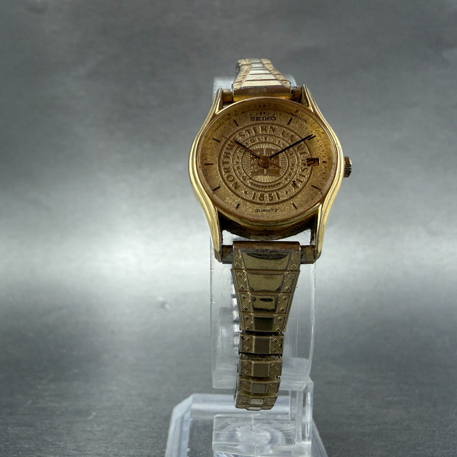 Seiko Watch Women 22mm Champagne Dial Gold Tone Date Round 2A22-0229 New Battery5
