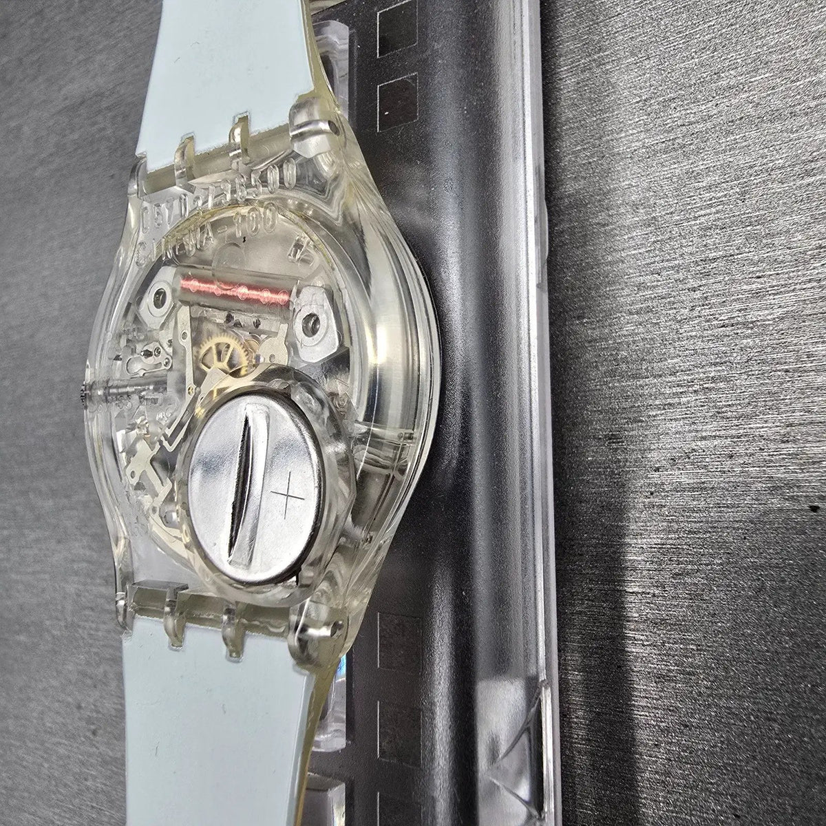 Swatch Time to Reflect Watch Men 34mm Silver Dial Clear Case GZ143 New Batt NOS011