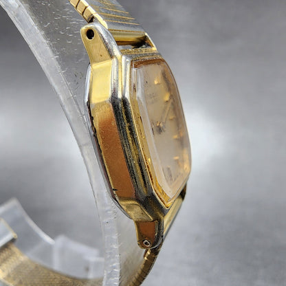 Seiko Watch Women 16mm Champagne Dial Gold Tone 2c20-5769 New Battery