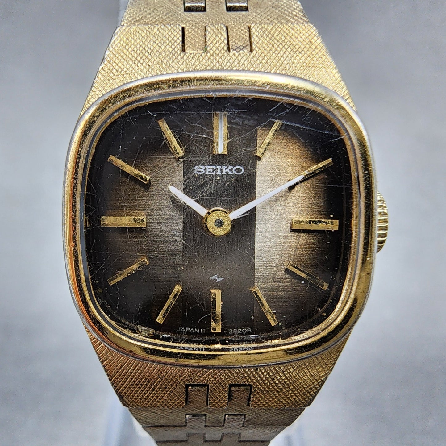 VTG Seiko Watch Women 19mm Brown Dial Gold Tone Rectangle Manual Wind Runs
