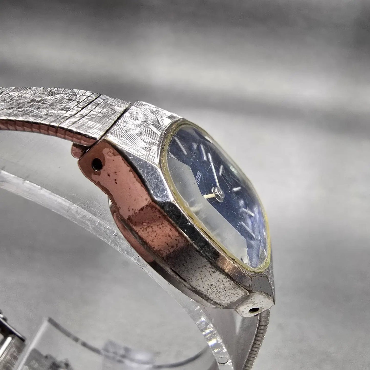Citizen Watch Women 19mm Blue Dial Silver Tone Oval 4-676173 Manual Wind Vintage3