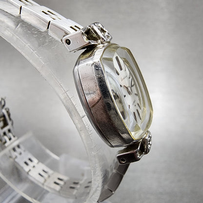 Seiko Solar Watch Women 15mm White Dial White Gold Plated Diamonds Manual Wind3