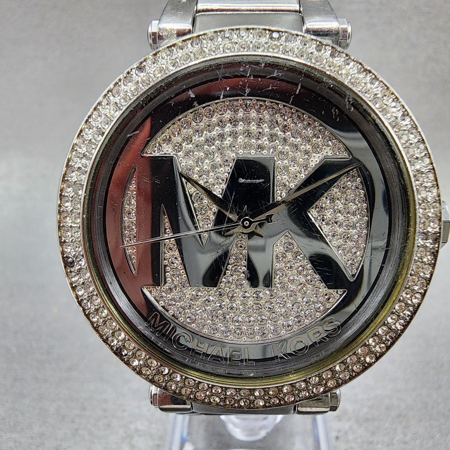 Michael Kors Parker Watch Women 39mm Silver Dial Silver Tone Round New Battery1
