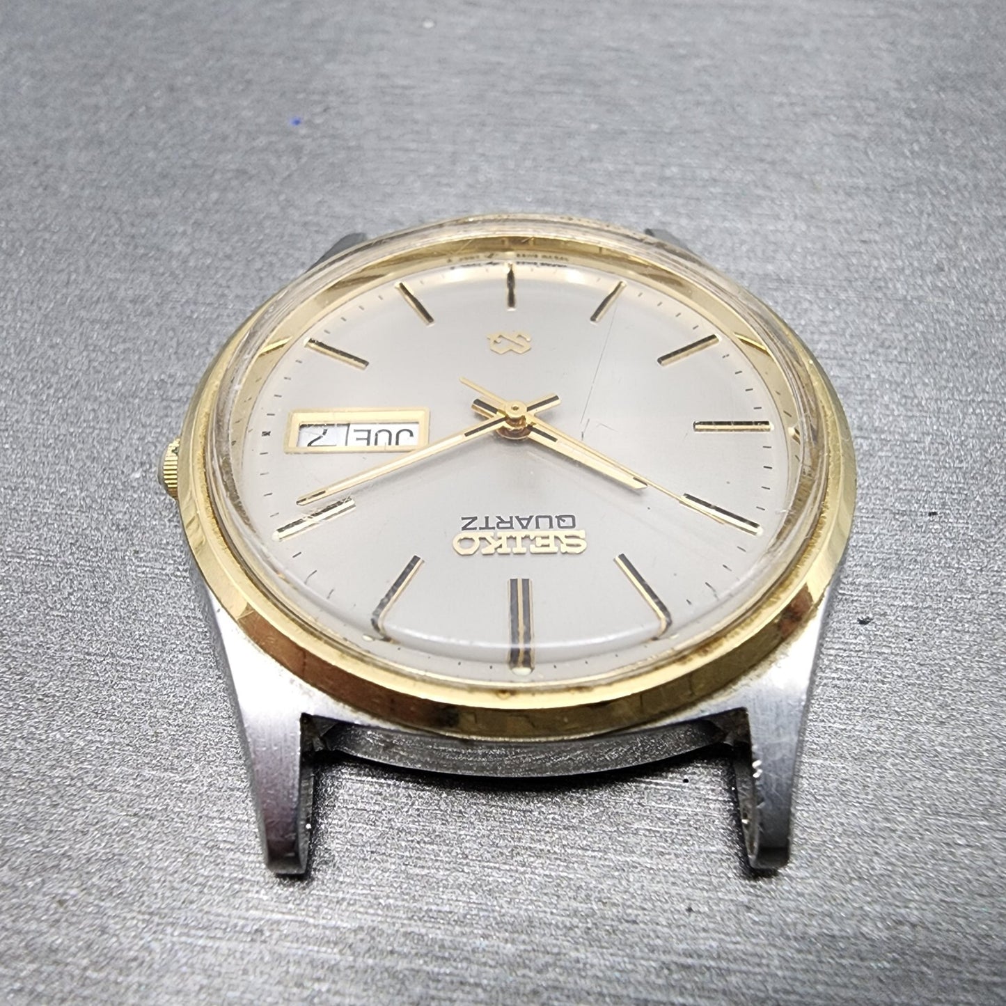 Seiko SQ Watch Men 35mm Gray Dial Two Tone Daydate READ!!! 81227039 New Battery4