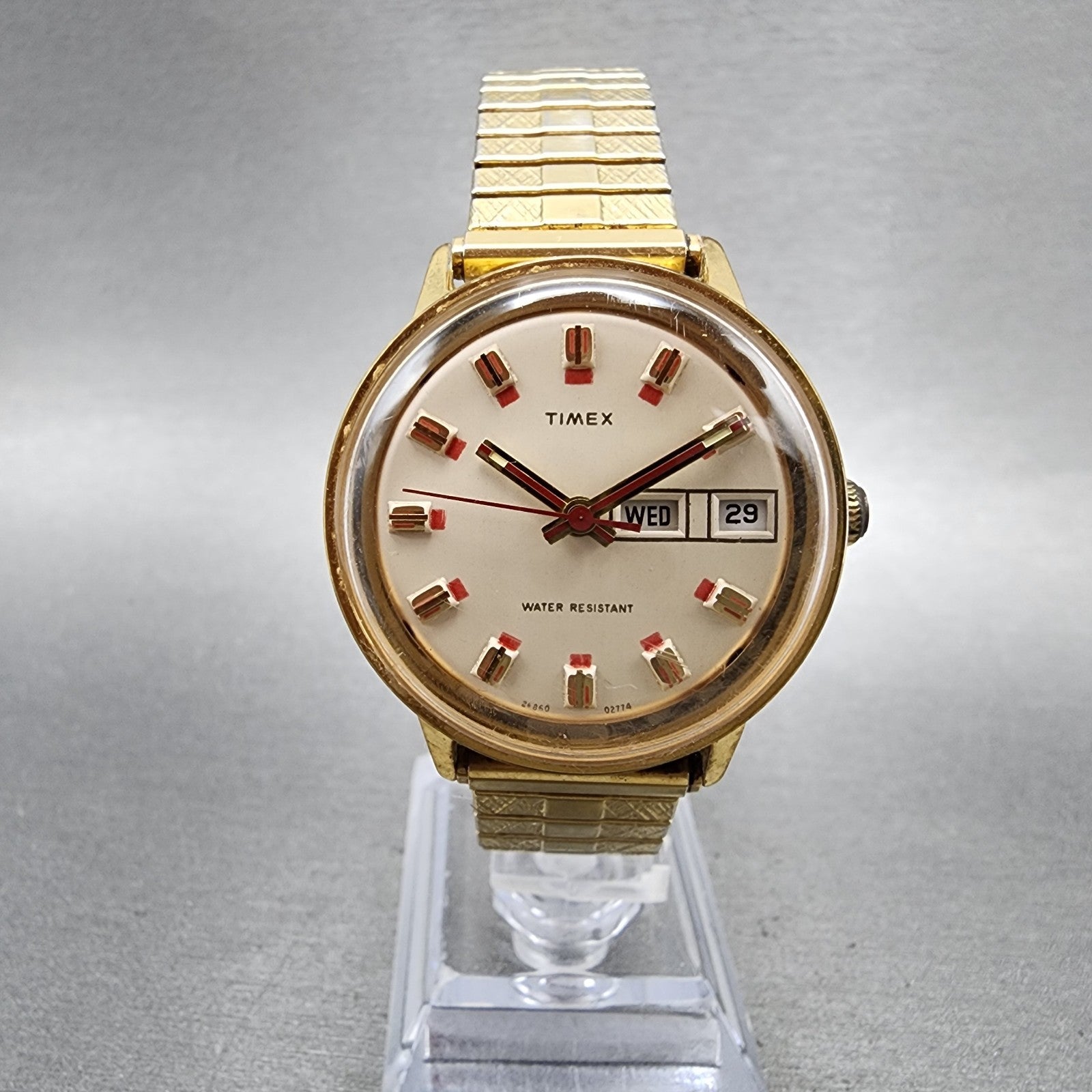 Timex Marlin Watch Men 35mm Cream Dial Gold Tone Daydate Manual Wind Runs VTG0