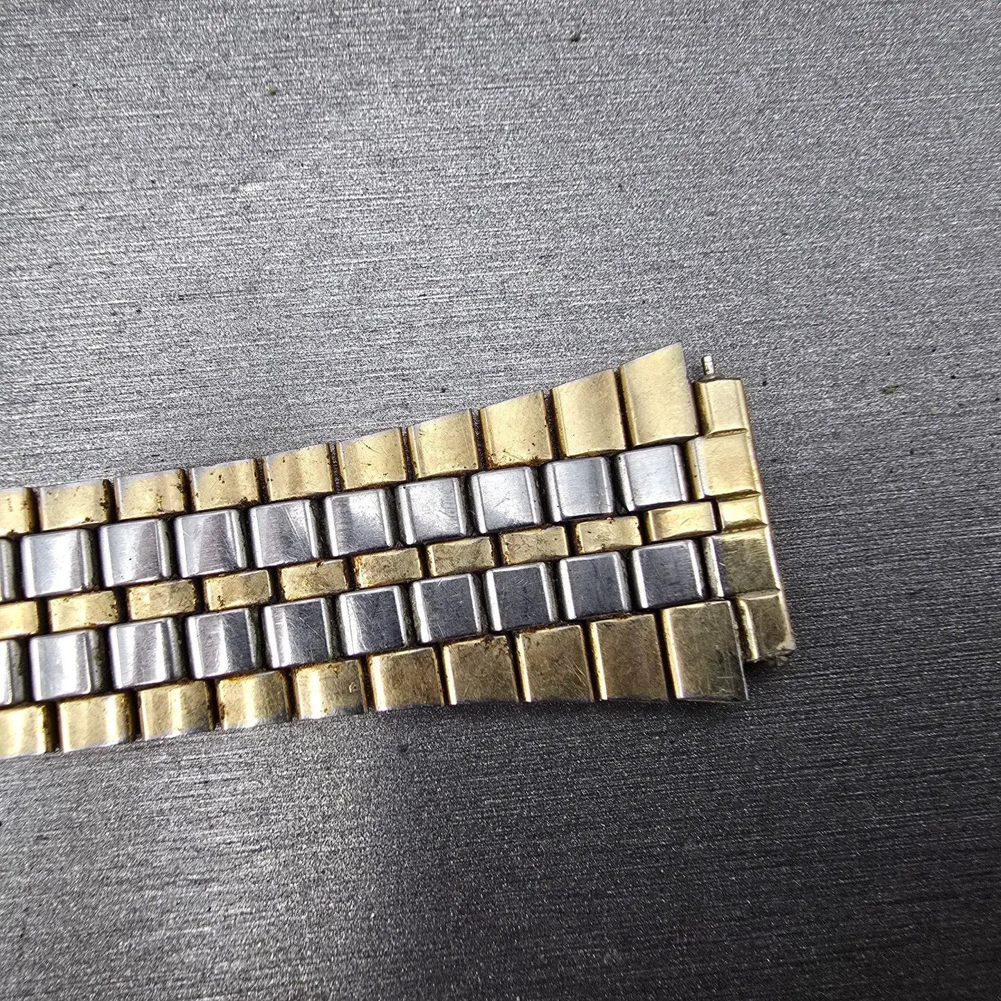 Seiko SQ Bracelet 17mm Stainless Steel Two Tone Tri Folding Clasp VTG Japan B2741