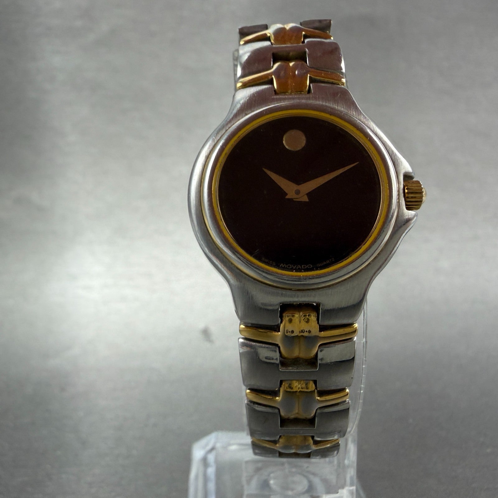 Movado Museum Watch Women 25mm Black Dial Two Tone Round 81.A1.827.2 New Battery5