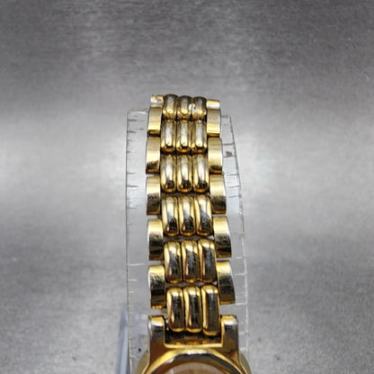 Seiko Watch Women 15mm Gold Dial Gold Tone Oval 1F205B90 New Battery Vintage4