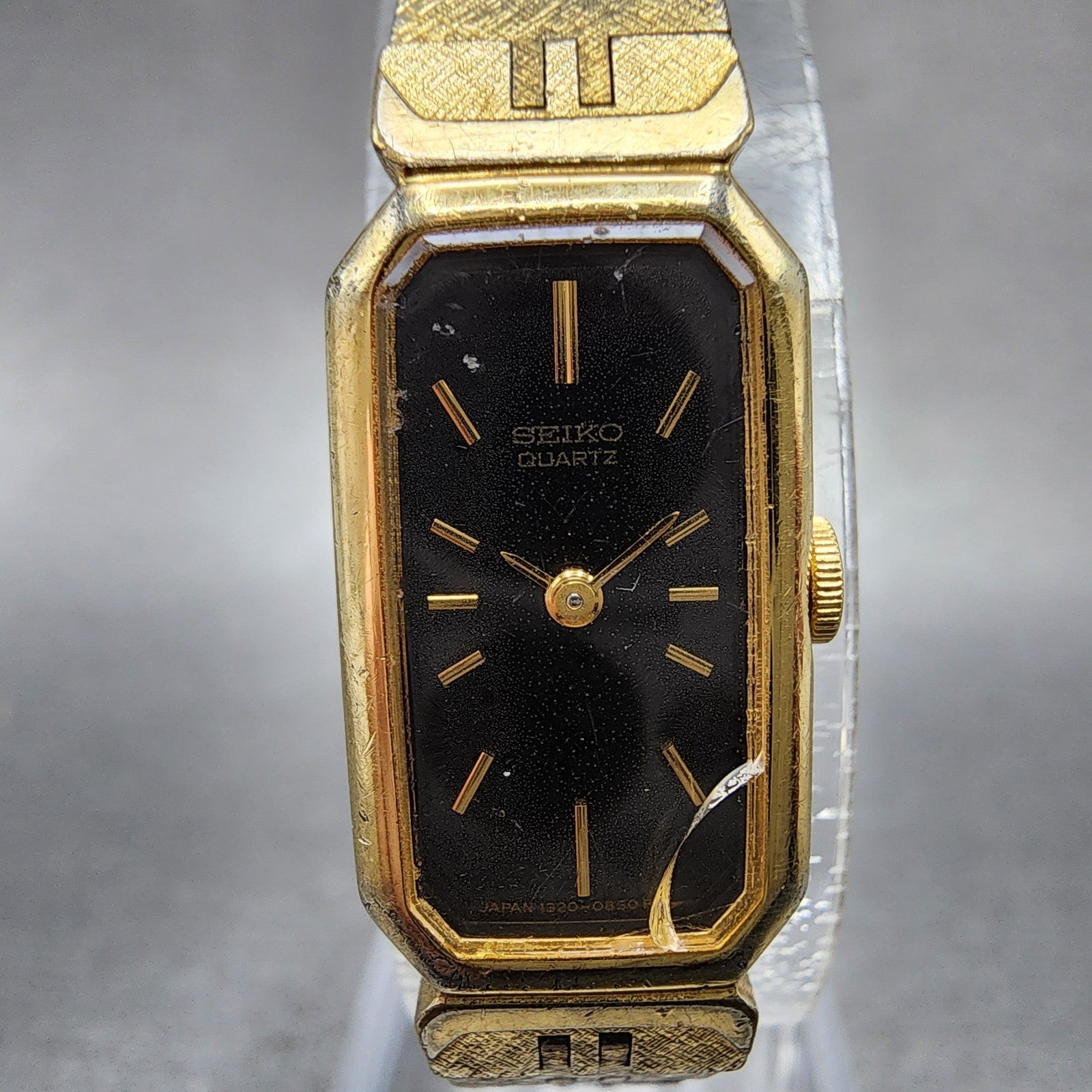 Seiko Tank Watch Women 13mm Black Dial Gold Tone Rectangle 13205649 New Battery1