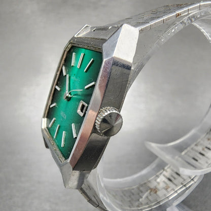 VTG Seiko Delica Tank Watch Women 25mm Green Dial Date Steel NO CRYSTAL Runs2