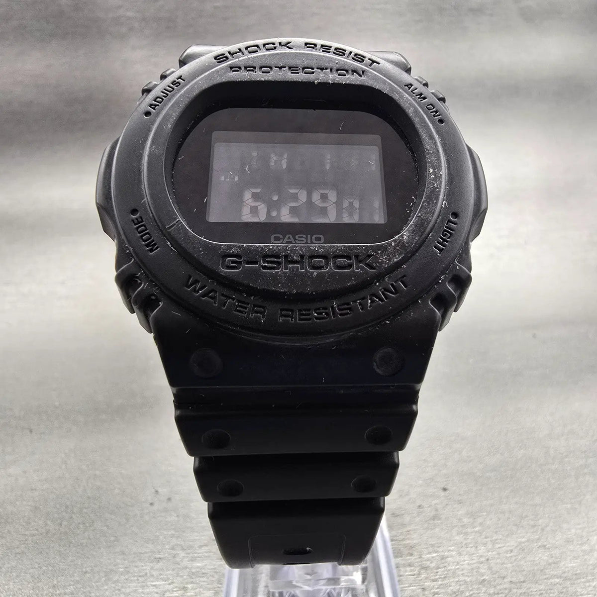 Casio G-Shock DW-5750E Watch Men 46mm Black Dial Black Chrono Alarm New Battery5