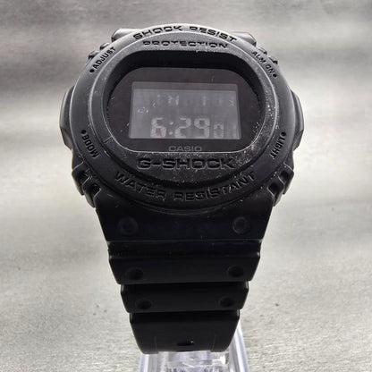 Casio G-Shock DW-5750E Watch Men 46mm Black Dial Black Chrono Alarm New Battery5