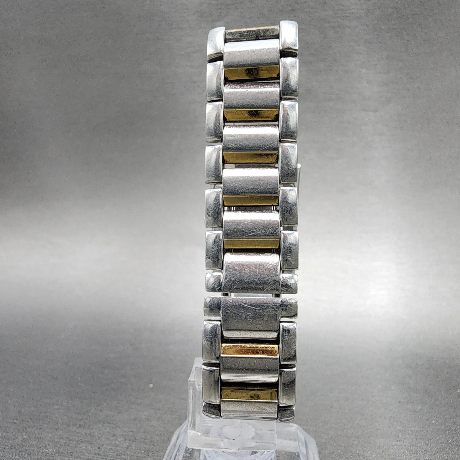Bulova Tank Watch Women 21mm White Dial Two Tone Rectangle 98T49 New Battery7