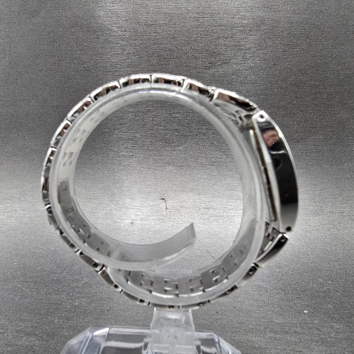 Wittnauer Watch Women 23mm MOP Dial Silver Crystal Bezel Oval New Battery8